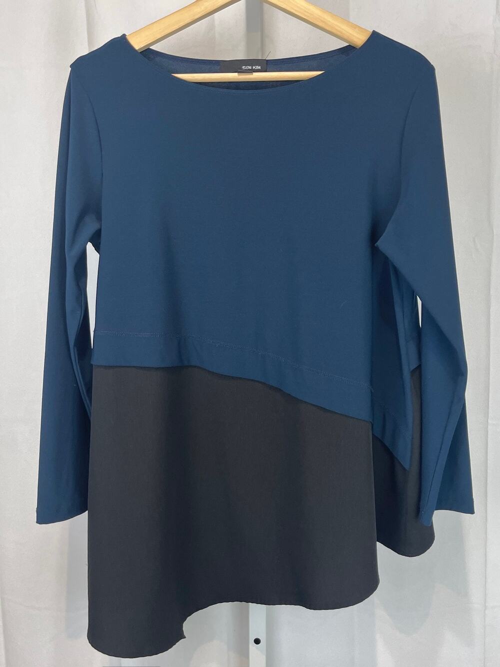 SUN KIM Asymmetric Tunic Top 3/4 Sleeve Pullover Tunic Blue Black Size S